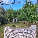 Holiday home Lio's Xylokera
