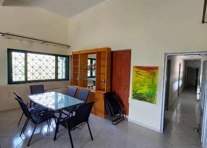 Holiday home Lio's Xylokera